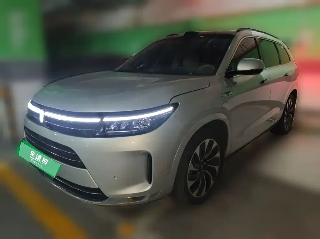 2024 Aito M7 1.5T Smart Driving 4WD Max 5-seat
