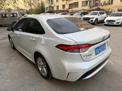 2021 Toyota Levin 185T CVT Luxury, белый — фото 7
