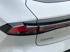 2022 Changan UNI-V 1.5T Premium — фото 11