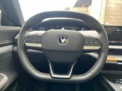 2022 Changan UNI-V 1.5T Premium — фото 19