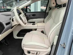 2025 Li Auto i8 Standard, синий — фото 8