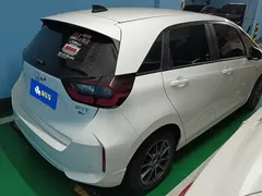 2021 Honda Fit 1.5L CVT, белый — фото 3