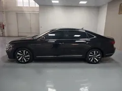 2022 Volkswagen Passat 330TSI Luxury, чёрный — фото 7