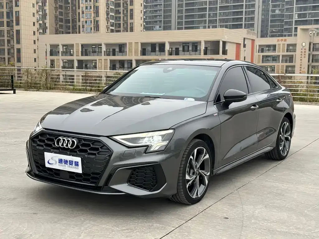 2022 Audi A3L Limousine 35 TFSI Luxury Sport