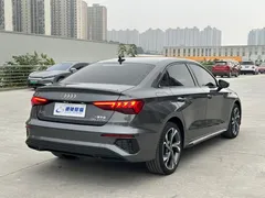 2022 Audi A3L Limousine 35 TFSI Luxury Sport — фото 6