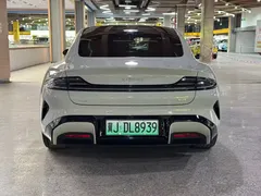 2026 Xiaomi SU7 RWD Standard — фото 9