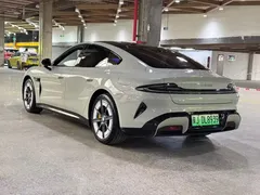 2026 Xiaomi SU7 RWD Standard — фото 10