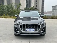 2023 Audi Q3 35 TFSI Fashion Sport 1.4T — фото 2