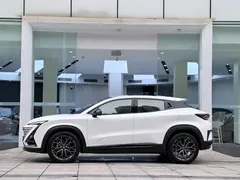 2022 Changan UNI-T 1.5T Premium, белый — фото 3
