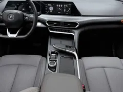 2022 Changan UNI-T 1.5T Premium, белый — фото 13