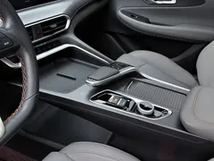 2022 Changan UNI-T 1.5T Premium, белый — фото 17