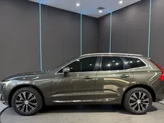 2022 Volvo XC60 4WD Luxury — фото 4
