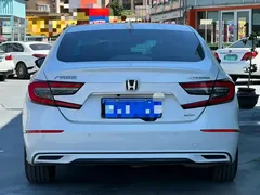2022 Honda Accord 2.0L Hybrid, белый — фото 6