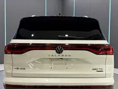 2022 Volkswagen Talagon 380TSI 4WD Luxury Pro 6-seat, белый — фото 7