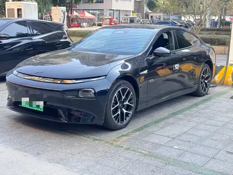 2023 Xpeng P7 P7i 610 Max Performance