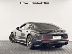 2022 Porsche Panamera 2.9T Platinum Edition — фото 5