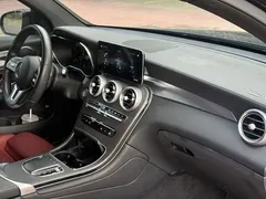 2021 Mercedes-Benz GLC Coupe 300 4MATIC, чёрный — фото 12