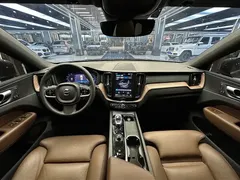 2024 Volvo XC60 4WD Zhiyuan Luxury — фото 4