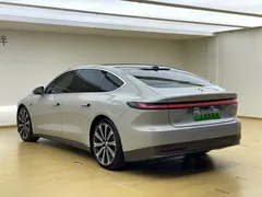 2024 Nio ET7 75kWh Executive Signature — фото 32
