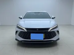 2025 BYD Qin L PHEV Smart Driving 80km Exceed, белый — фото 2