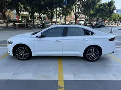 2021 Geely Preface 2.0TD Premium, белый — фото 3