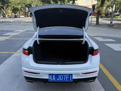 2021 Geely Preface 2.0TD Premium, белый — фото 13