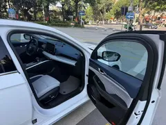 2021 Geely Preface 2.0TD Premium, белый — фото 16