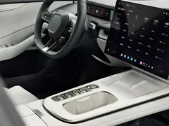2024 Xiaomi SU7 4WD Max Founder, синий — фото 18