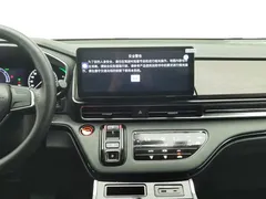 2022 Honda Odyssey 2.0L e:HEV Rui, белый — фото 12