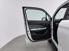 2024 Leapmotor T03 EV 310 Comfort, белый — фото 8