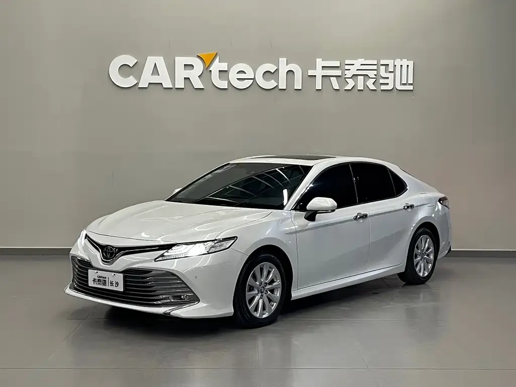 2019 Toyota Camry 2.0G Luxury
