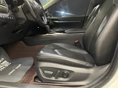 2019 Toyota Camry 2.0G Luxury, белый — фото 10