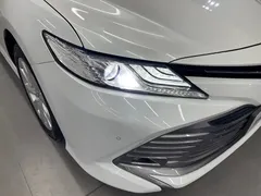 2019 Toyota Camry 2.0G Luxury, белый — фото 31