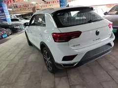 2022 Volkswagen T-Roc 280TSI DSG 2WD Comfort Plus, белый — фото 2