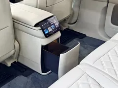 2026 Nio ES8 5-seat Executive Luxury, чёрный — фото 14