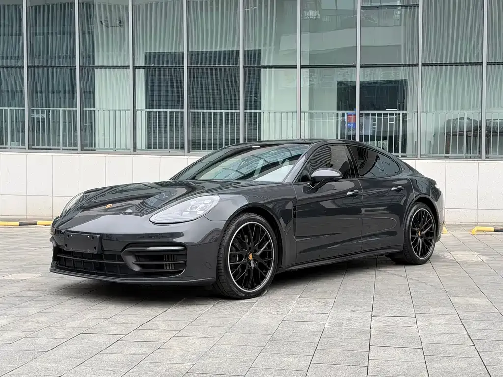 2023 Porsche Panamera 2.9T