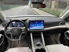 2024 BYD Yuan UP EV 401km Exceed, белый — фото 18