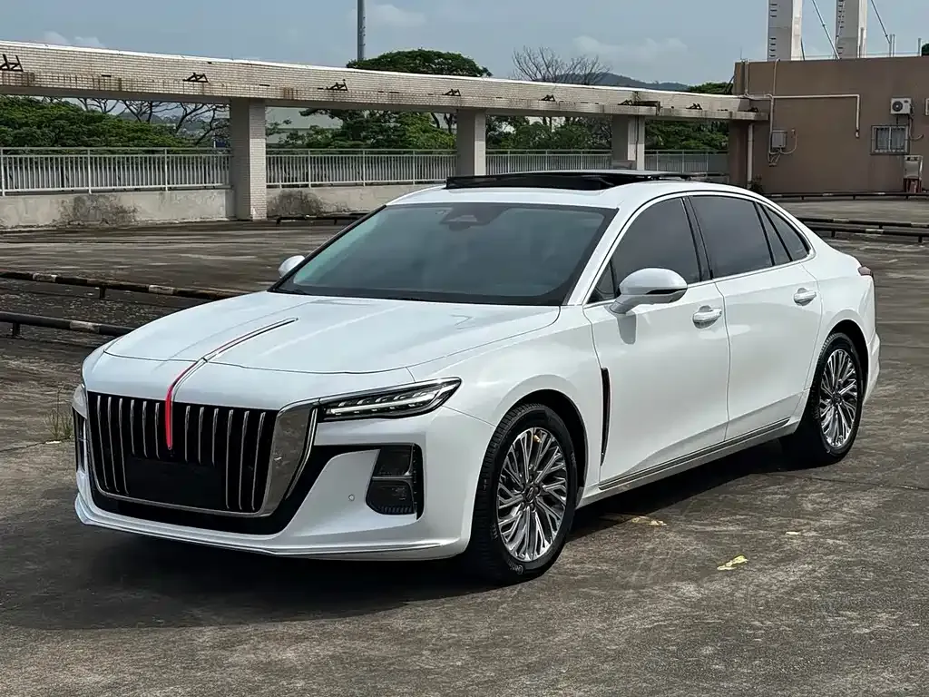 2023 Hongqi H5 2.0T AT