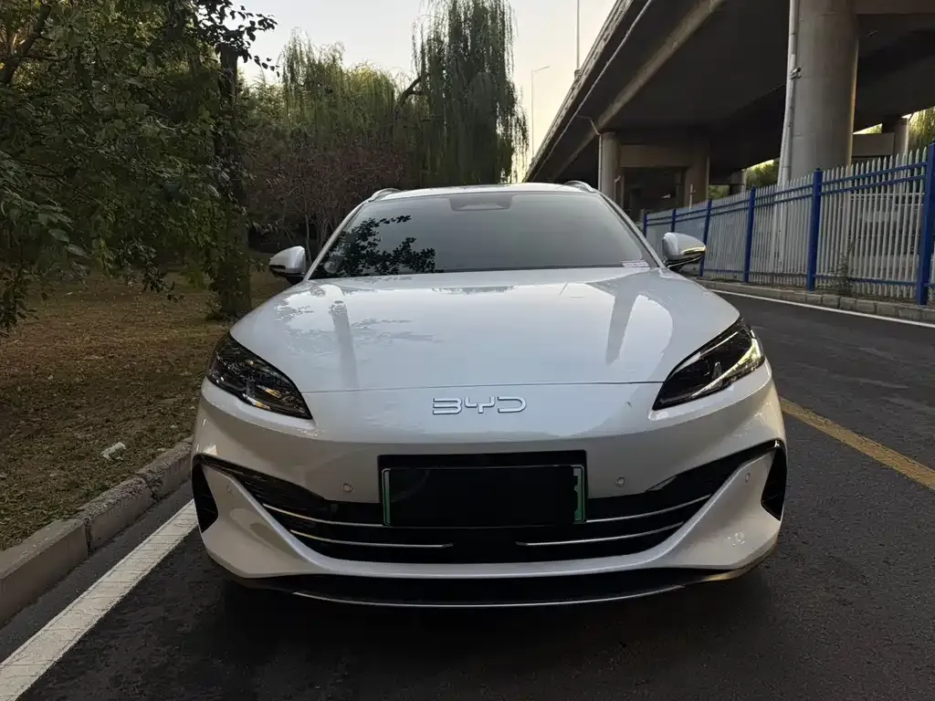 2025 BYD Seal 06 Touring DM-i PHEV 150KM Premium Touring