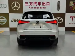 2020 Lexus NX 200 2WD, белый — фото 5