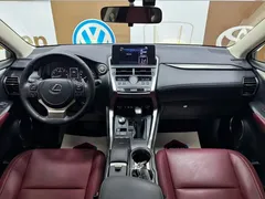 2020 Lexus NX 200 2WD, белый — фото 10