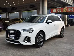 2022 Audi Q3 35 TFSI Sport, белый — фото 1