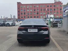 2019 Toyota Avalon Hybrid 2.5L Luxury, чёрный — фото 6