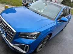 2022 Audi Q2L 35 TFSI Sport, синий — фото 1
