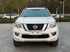 2020 Nissan Terra 2.5L XL Upper 4WD AT Luxury, белый — фото 2