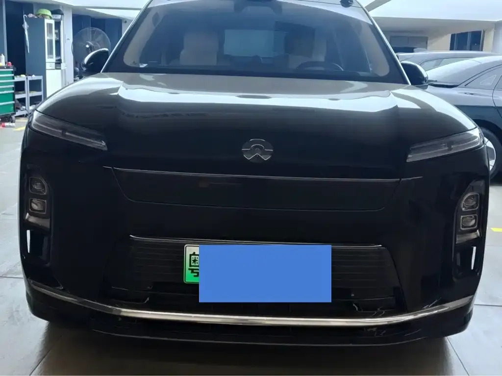 2026 Nio ES8 6-seat Executive Luxury