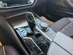 2023 BMW 5 Series 530Li Leading Luxury Package, чёрный — фото 7