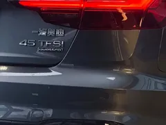 2022 Audi A4L 45 TFSI quattro Select Dynamic — фото 17
