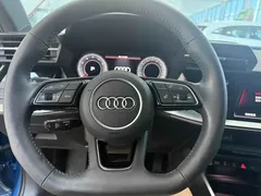 2021 Audi A3 Sportback 35 TFSI Luxury Sport, синий — фото 14