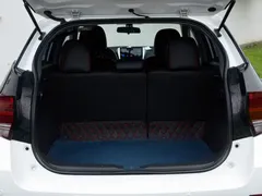 2022 Toyota Yaris L Zhixuan X 1.5L CVT Leading Plus, белый — фото 6